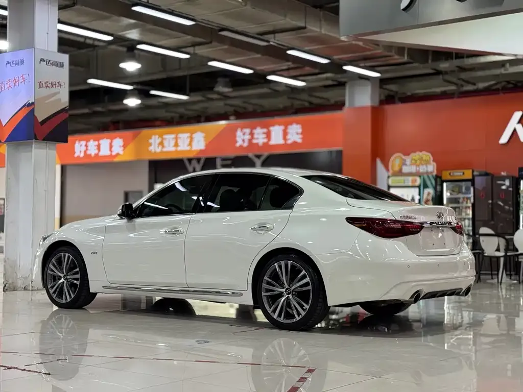 Infiniti Q50L 2023 из CN, фото 9