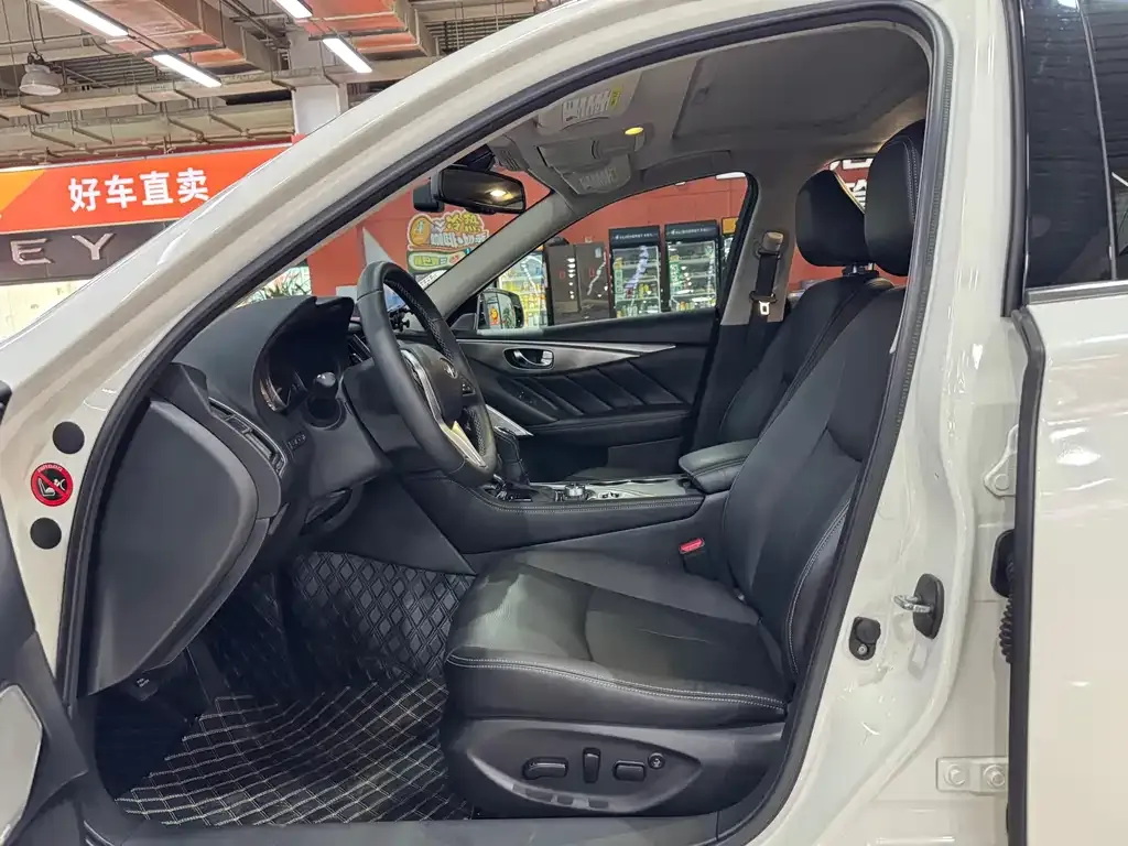 Infiniti Q50L 2023 из CN, фото 5