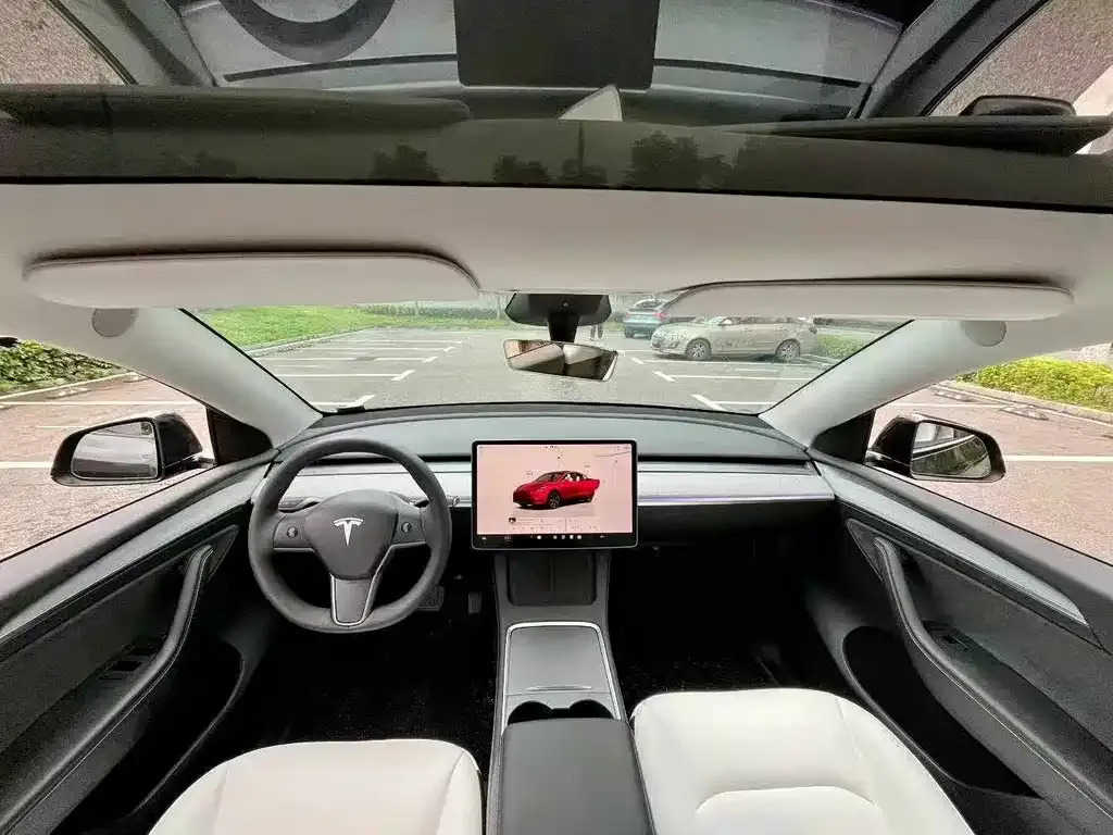 Tesla Model Y 2024 из CN, фото 6