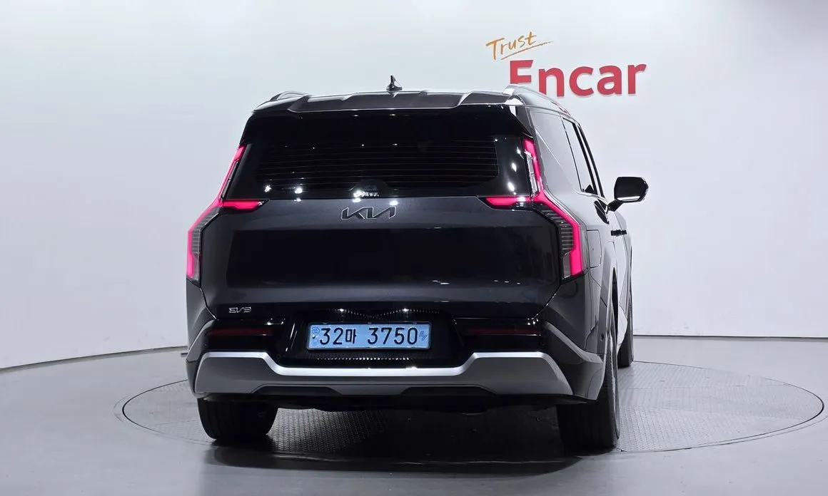 Kia EV9 2024 из KR, фото 3