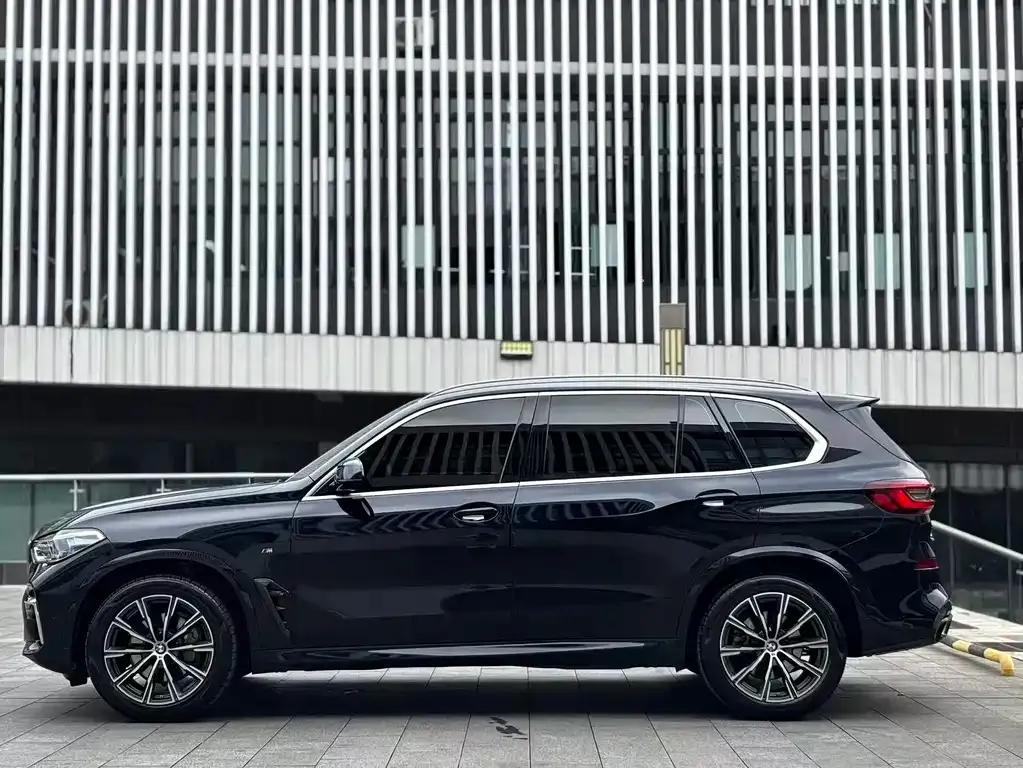 BMW X5 — фото 5