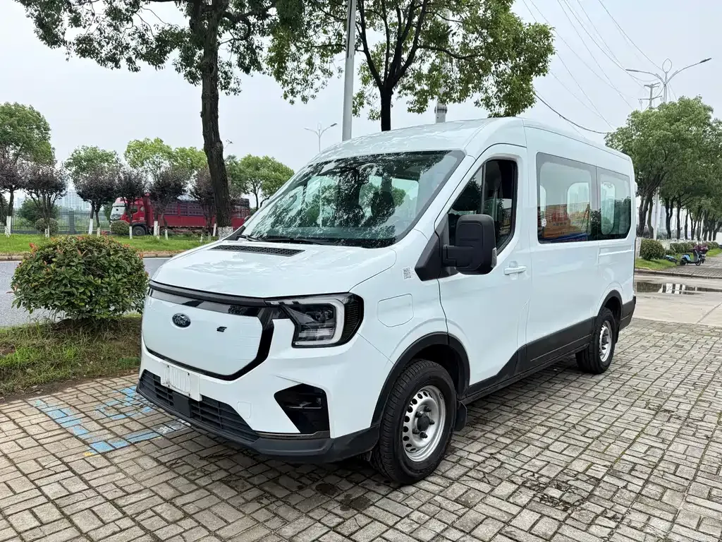 Ford E-Transit