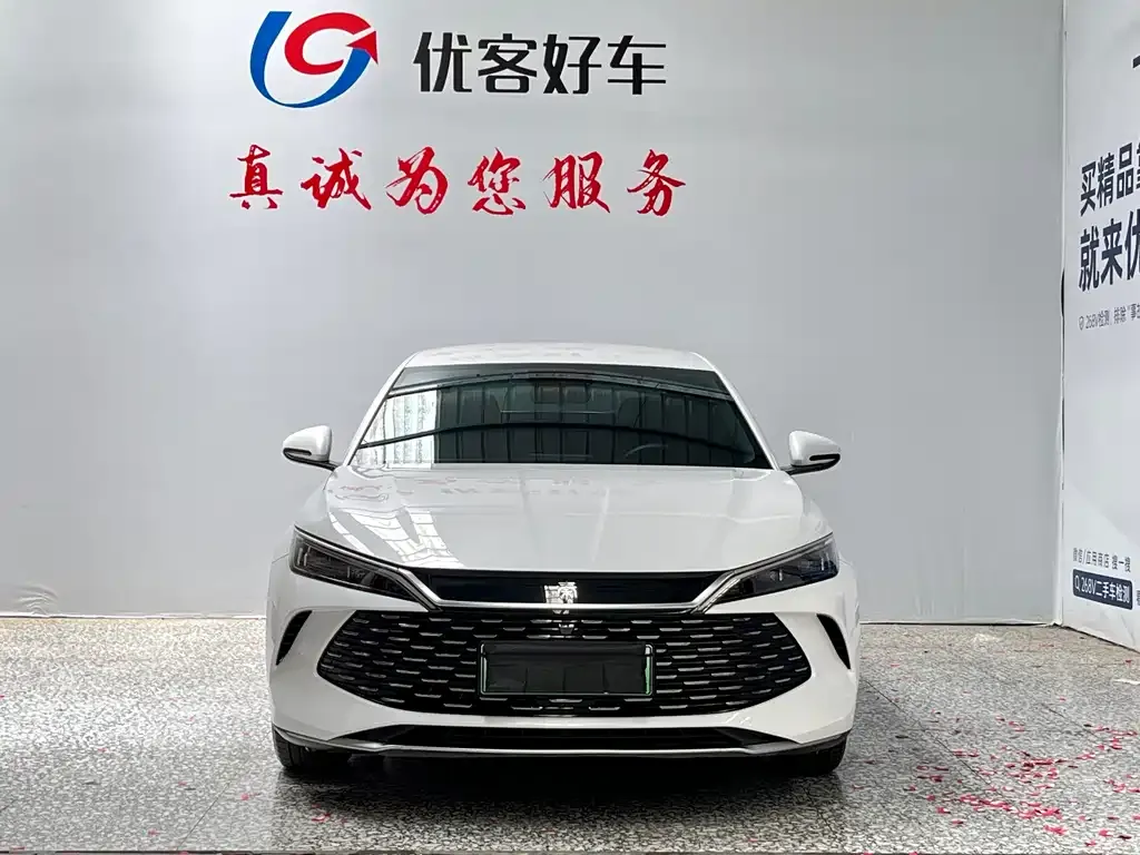 BYD Qin L — фото 3