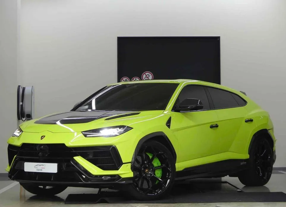 Lamborghini Urus 2024 из KR, фото 1
