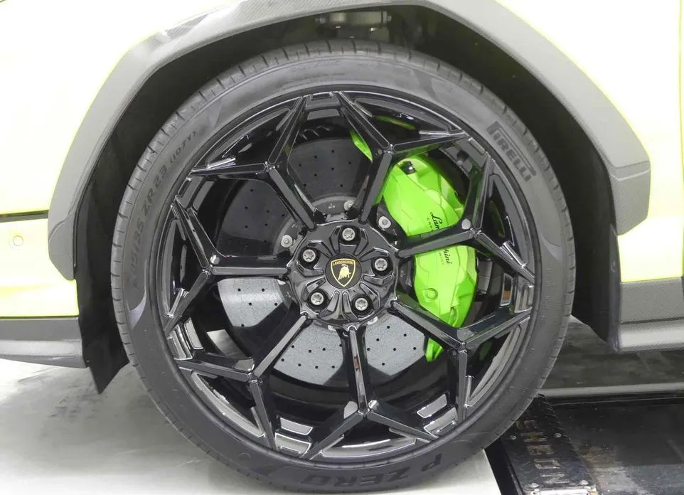 Lamborghini Urus 2024 из KR, фото 10