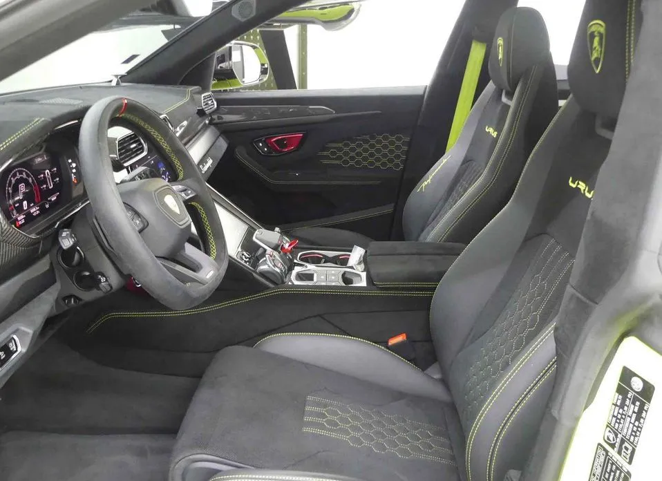 Lamborghini Urus 2024 из KR, фото 7