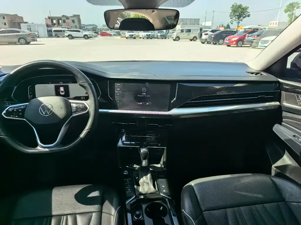 Volkswagen Passat — фото 5