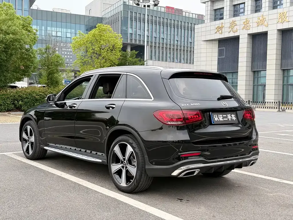 Mercedes-Benz GLC — фото 9