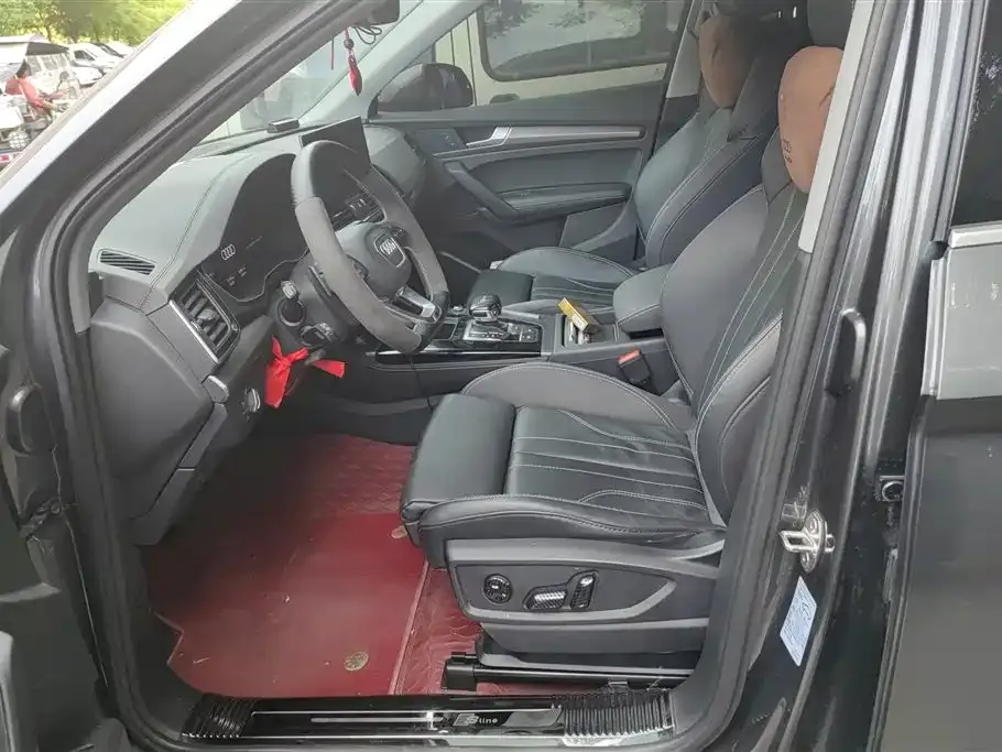 Audi Q5L 2022 из CN, фото 9