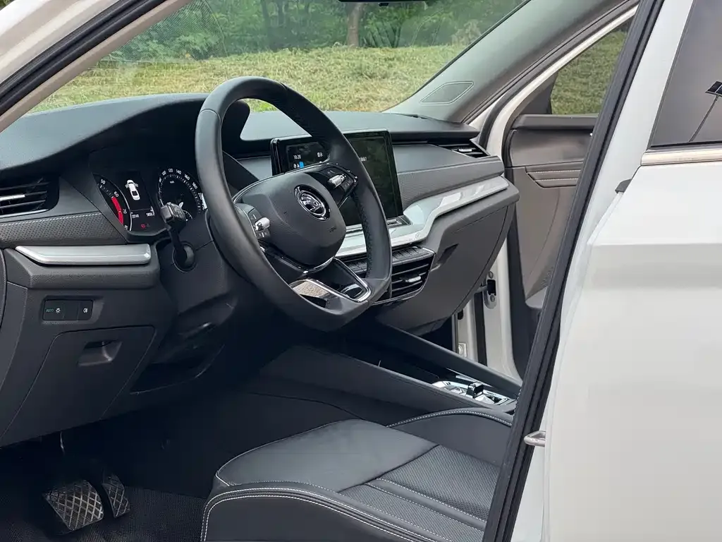 Skoda Octavia — фото 7