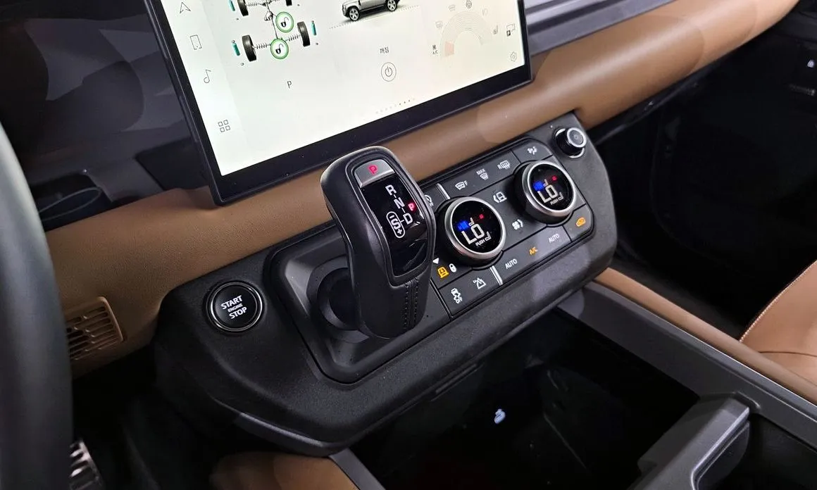 Land Rover Defender 2025 из KR, фото 9