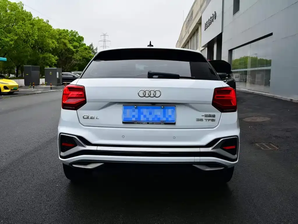 Audi Q2L 2022 из CN, фото 7