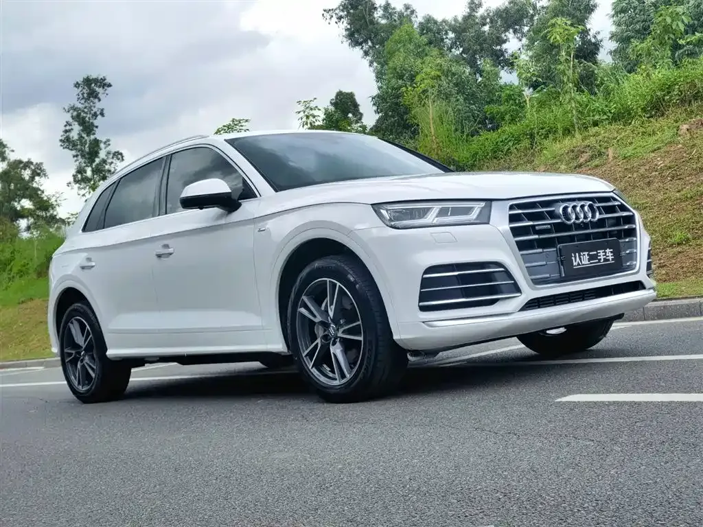 Audi Q5L 2021 из CN, фото 10