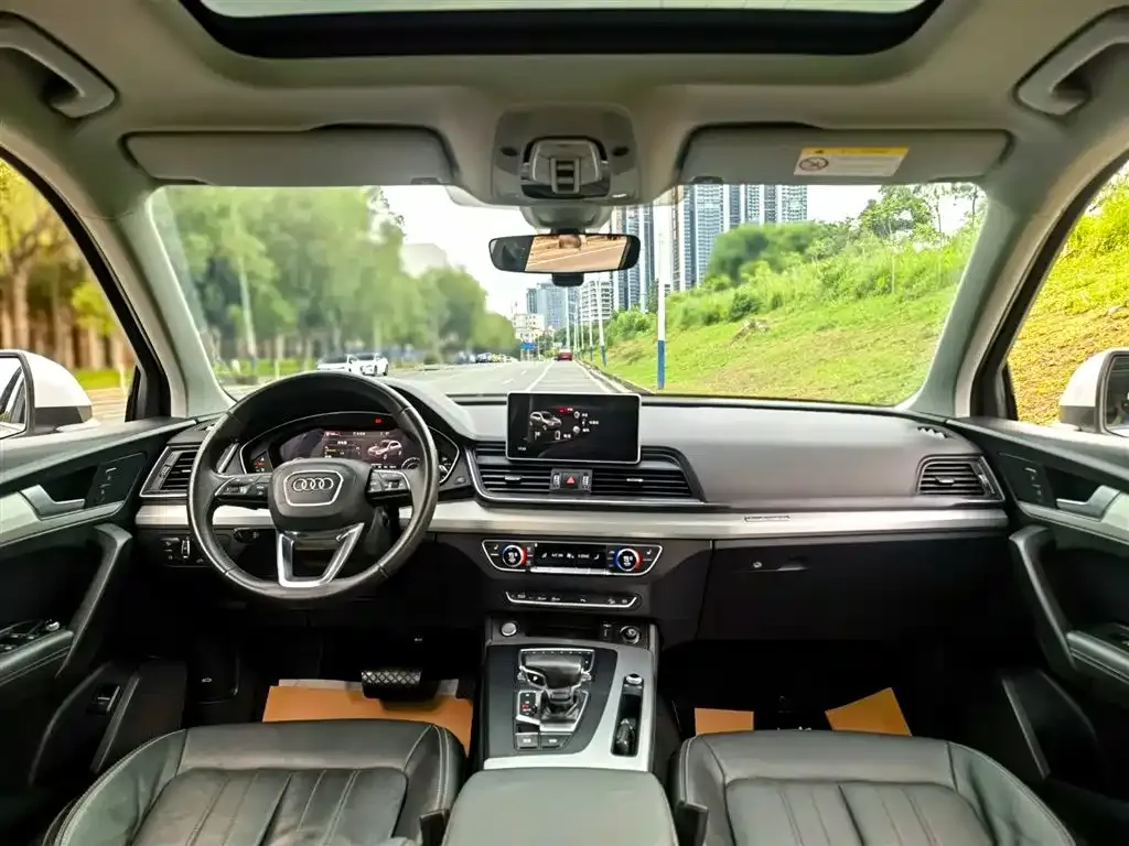 Audi Q5L 2021 из CN, фото 6