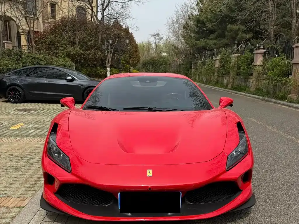 Ferrari F8 — фото 5