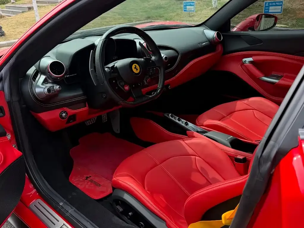 Ferrari F8 — фото 4