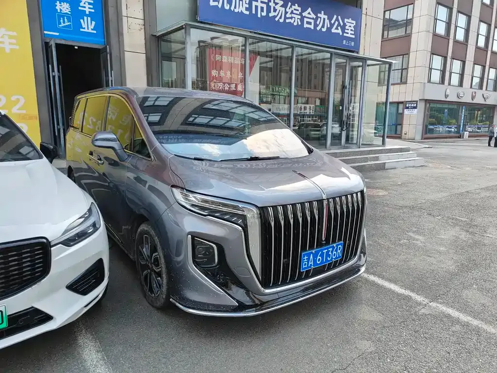 Hongqi HQ9 2022 из CN, фото 10