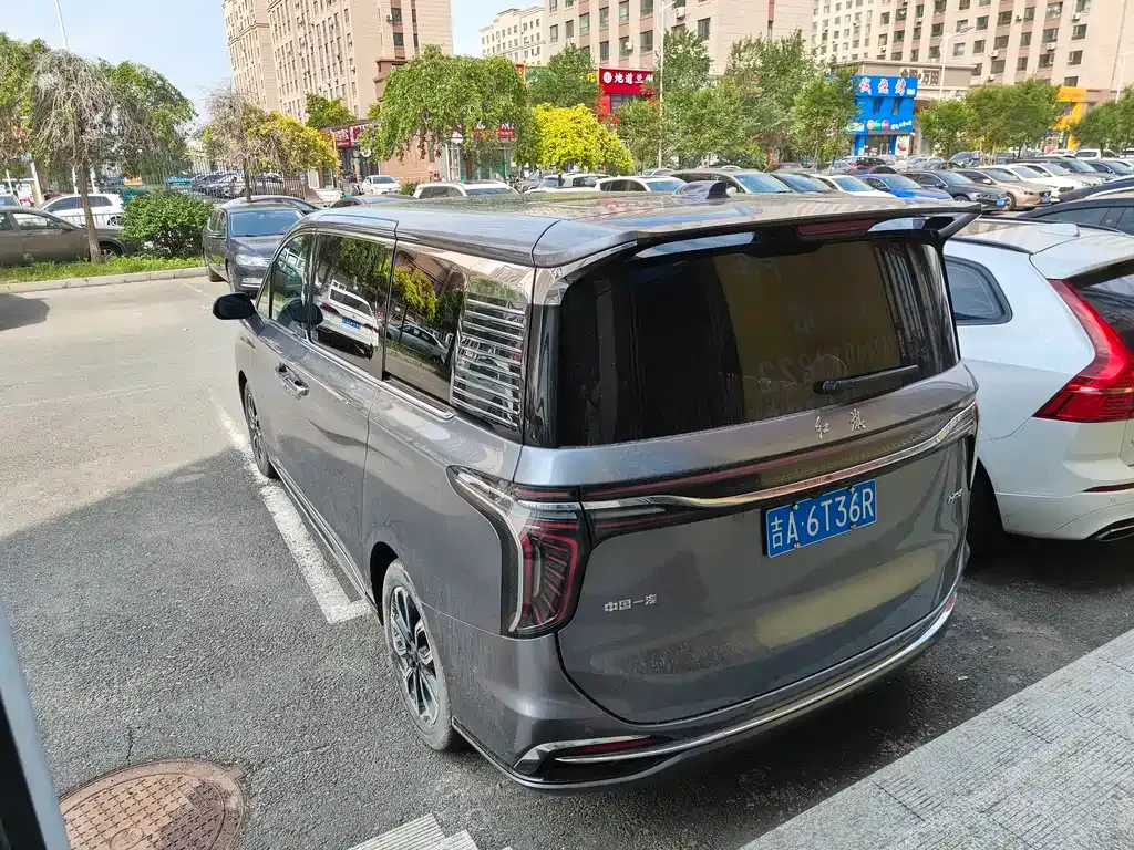 Hongqi HQ9 2022 из CN, фото 4