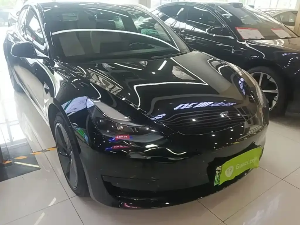 Tesla Model 3 — фото 6
