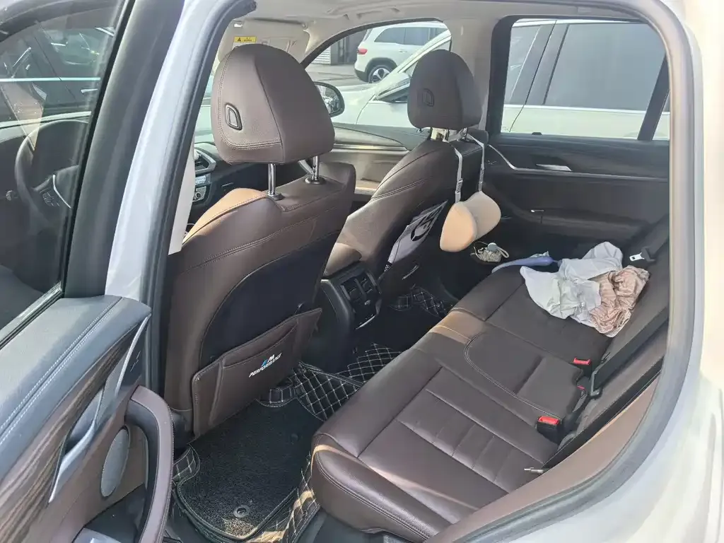 BMW X3 2021 из CN, фото 3