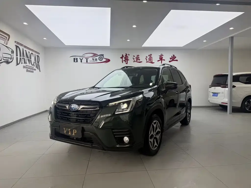 Subaru Forester — фото 1