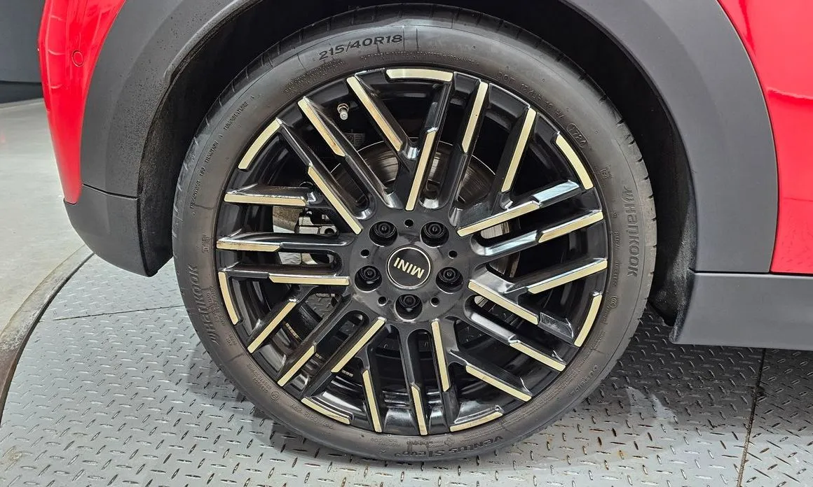 Mini Cooper 2025 из KR, фото 8