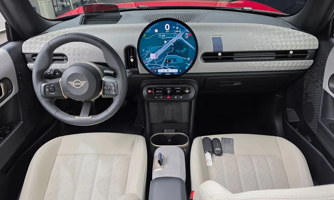 Mini Cooper 2025 из KR, фото 9