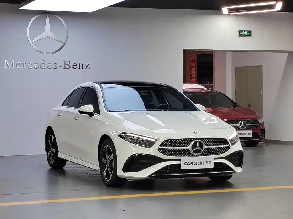 Mercedes-Benz A-Class — фото 6