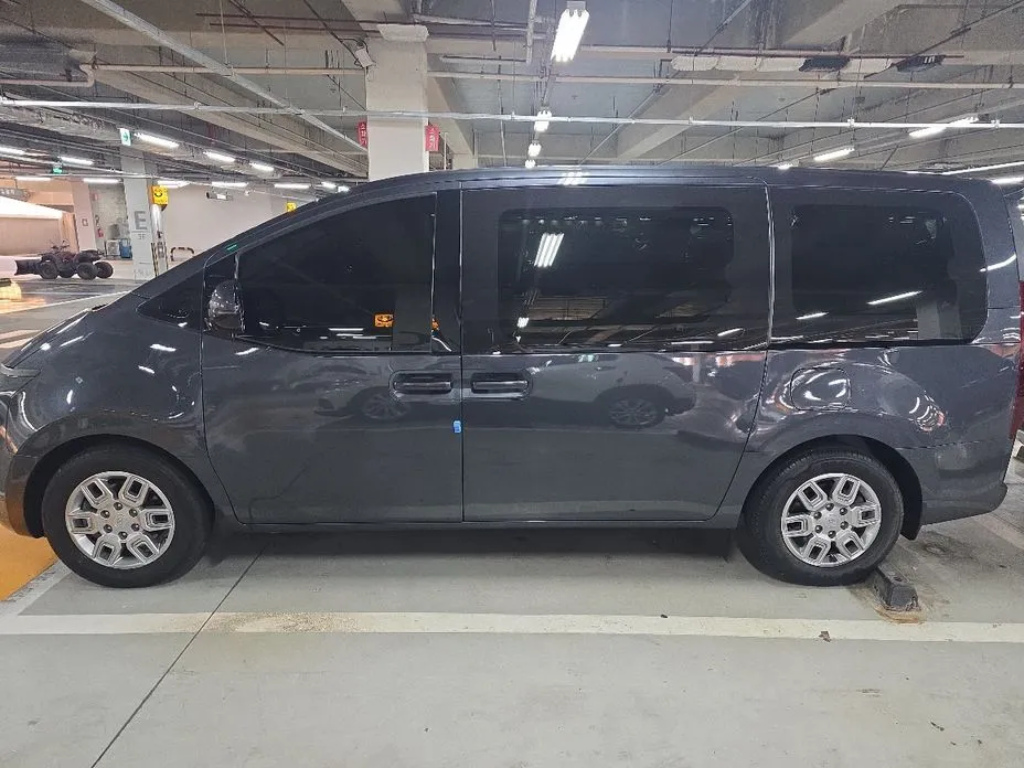 Hyundai Staria — фото 4