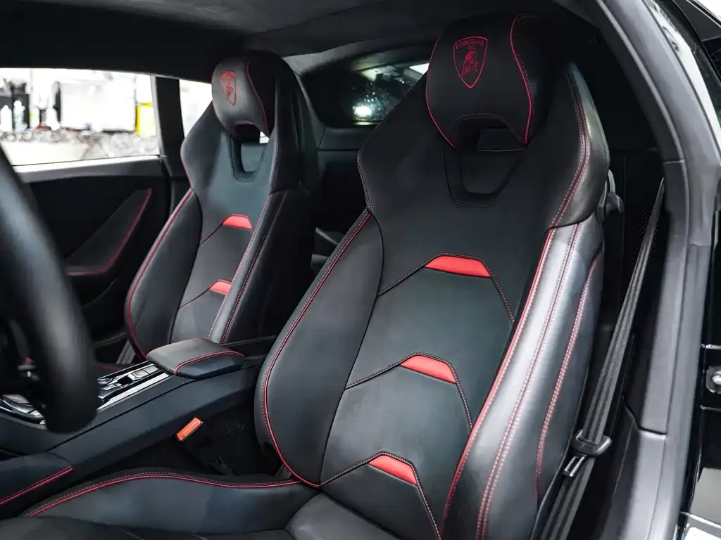 Lamborghini Huracan 2021 из CN, фото 6