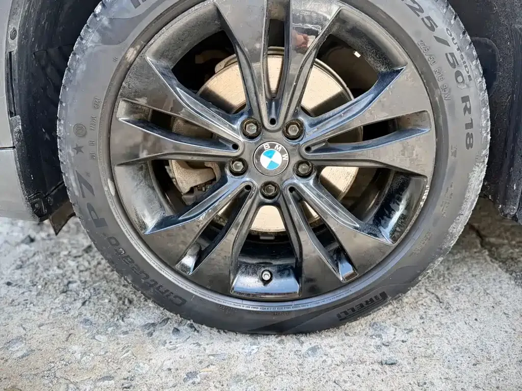 BMW X1 — фото 10