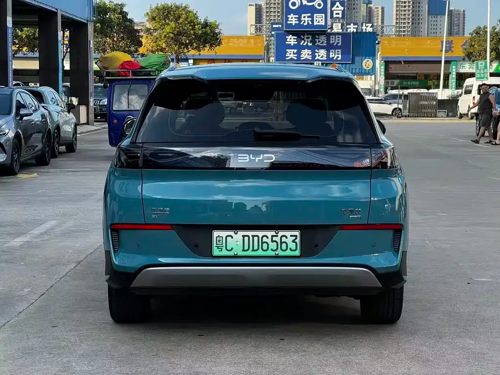 BYD Hiace 05 EV — фото 3