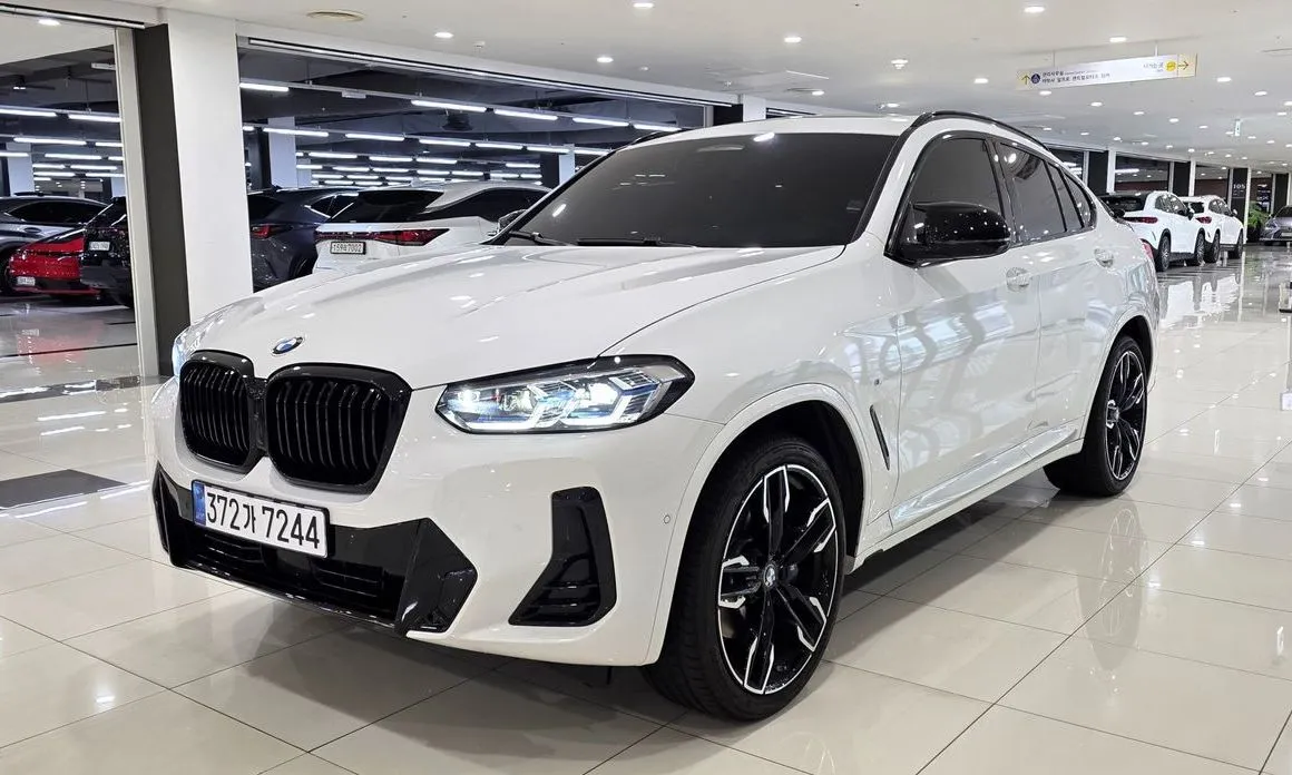 BMW X4 2025 из KR, фото 2