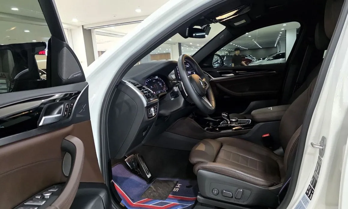BMW X4 2025 из KR, фото 4