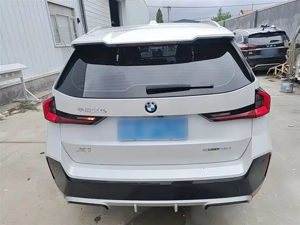 BMW X1 2023 из CN, фото 4
