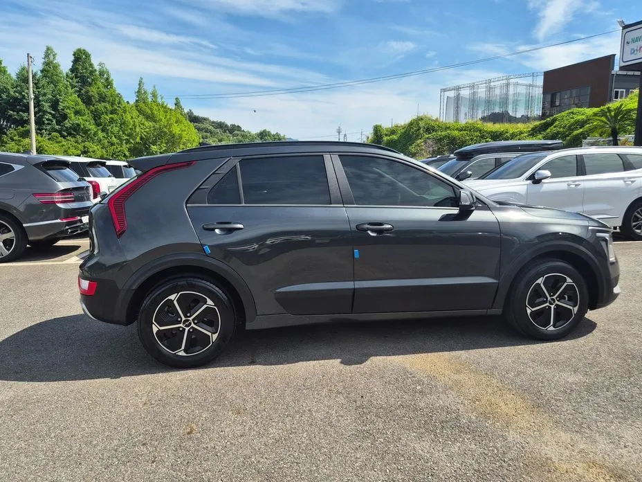 Kia Niro — фото 10