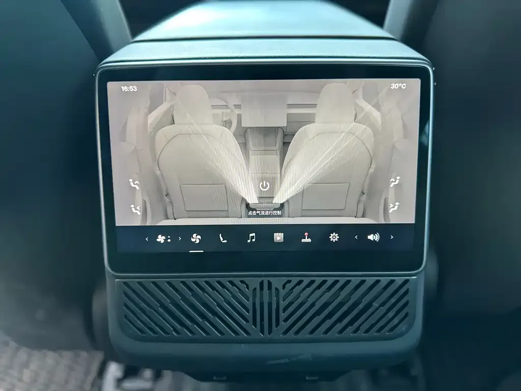 Tesla Model 3 — фото 2