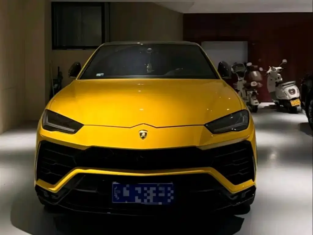 Lamborghini Urus — фото 2