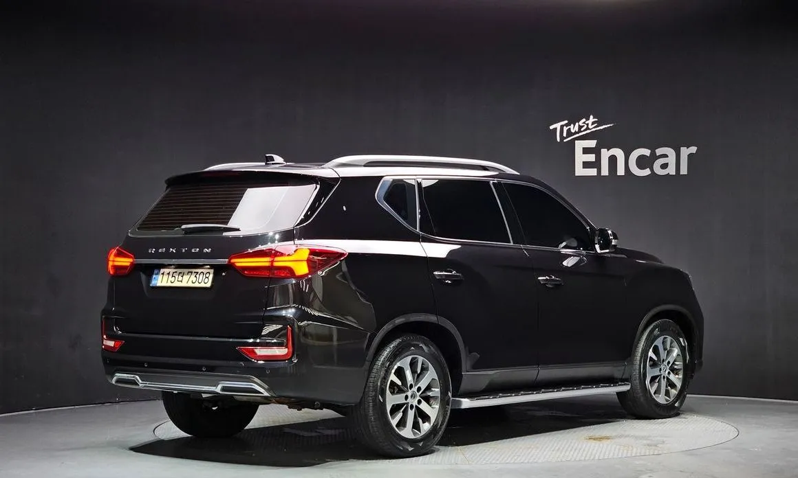 KG Mobility (Ssangyong) Rexton — фото 4