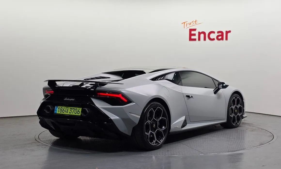 Lamborghini Huracan 2023 из KR, фото 10