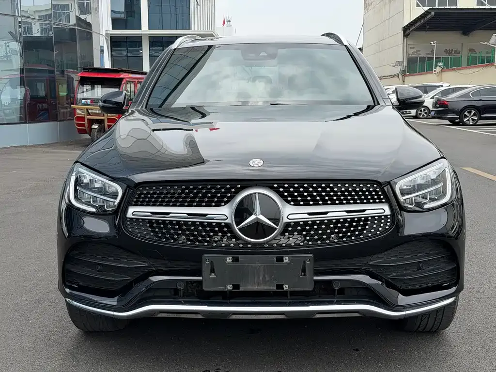 Mercedes-Benz GLC — фото 1