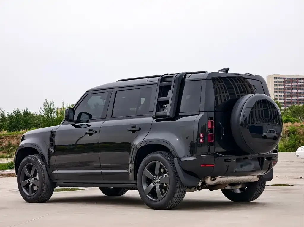 Land Rover Defender — фото 5