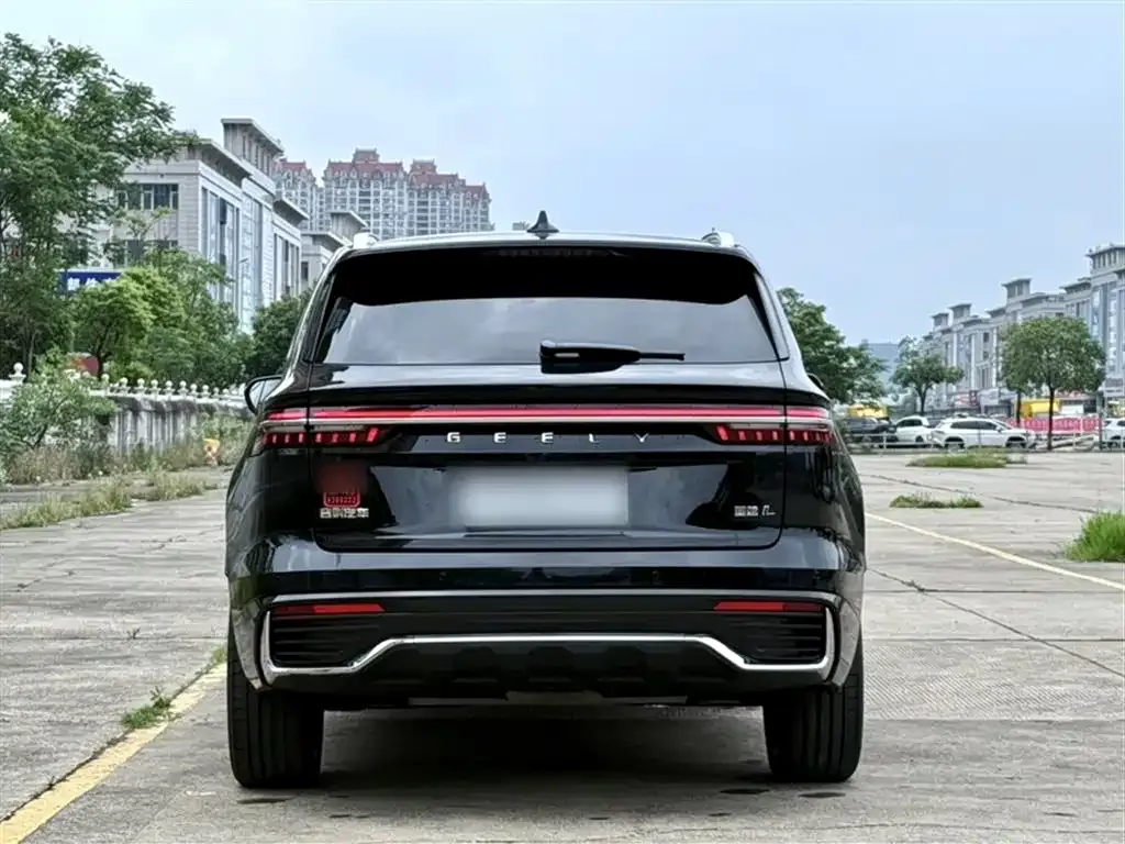 Geely Xingyue L — фото 6