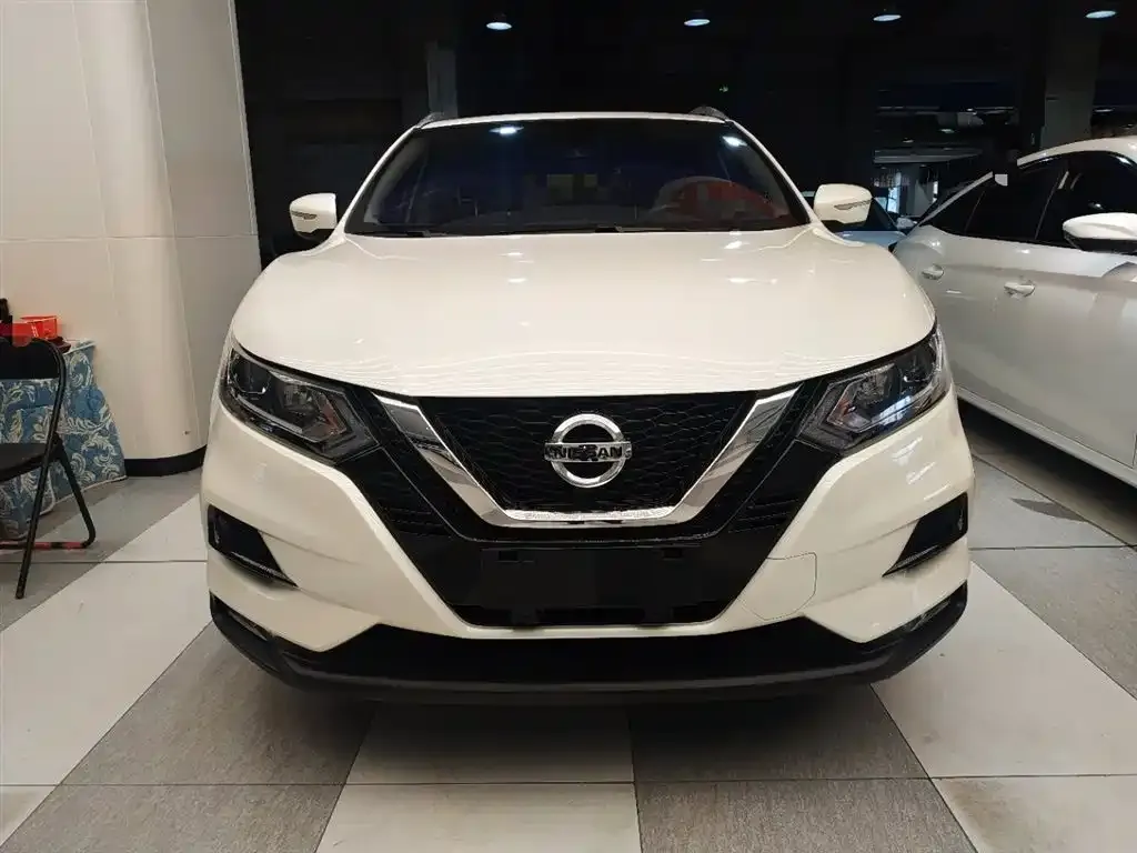 Nissan Qashqai — фото 3