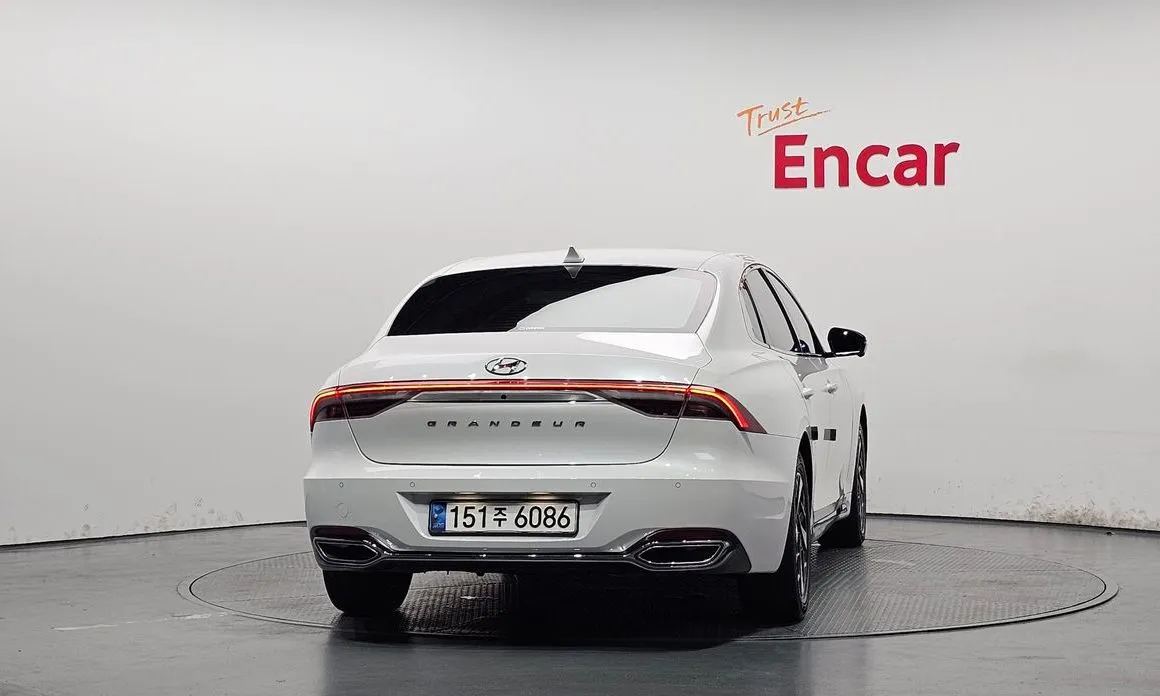 Hyundai Grandeur 2021 из KR, фото 3