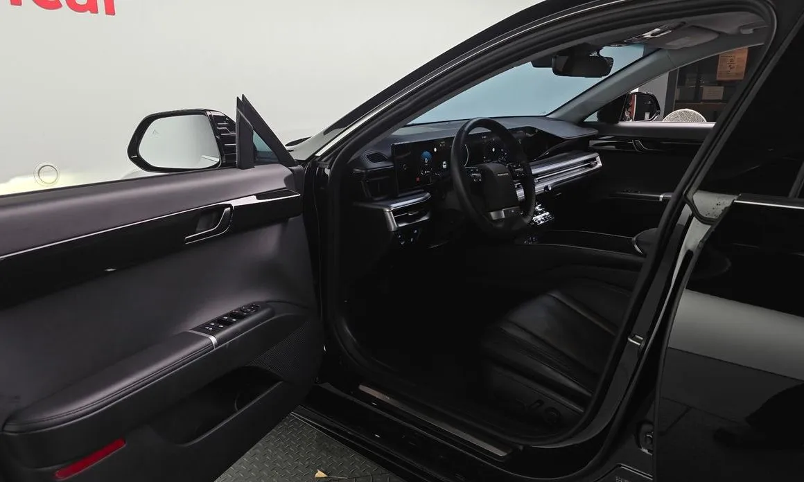 Hyundai Grandeur 2023 из KR, фото 2