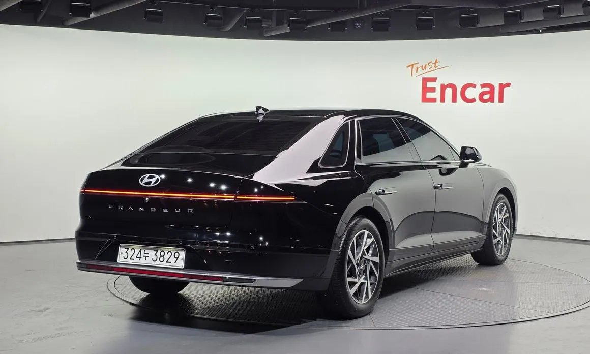 Hyundai Grandeur 2023 из KR, фото 6