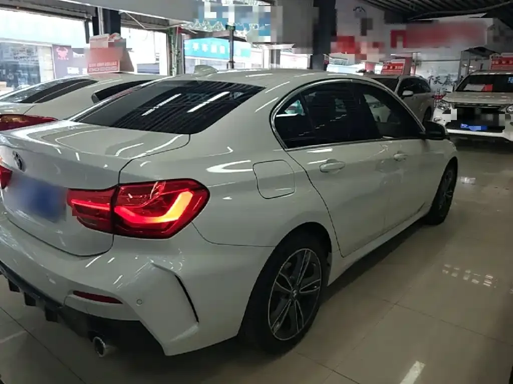 BMW 1 Series 2021 из CN, фото 8