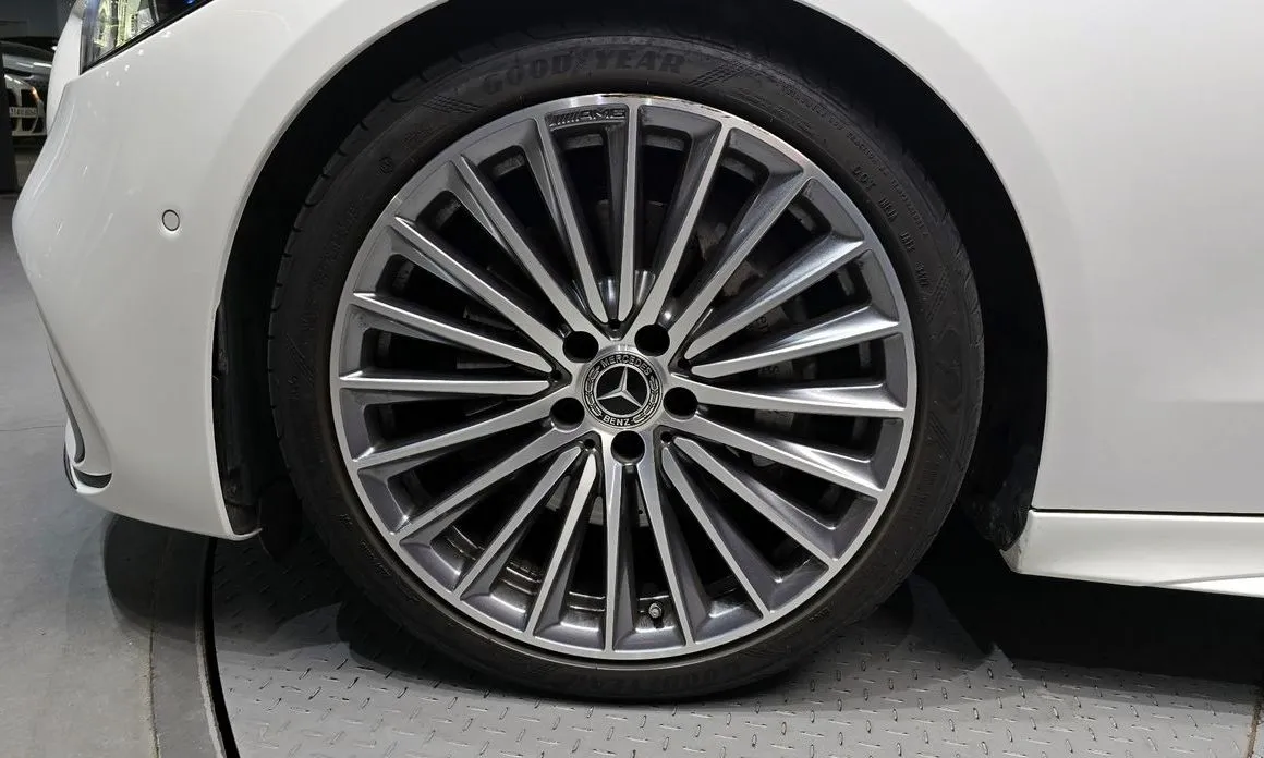 Mercedes-Benz C-Class 2023 из KR, фото 6