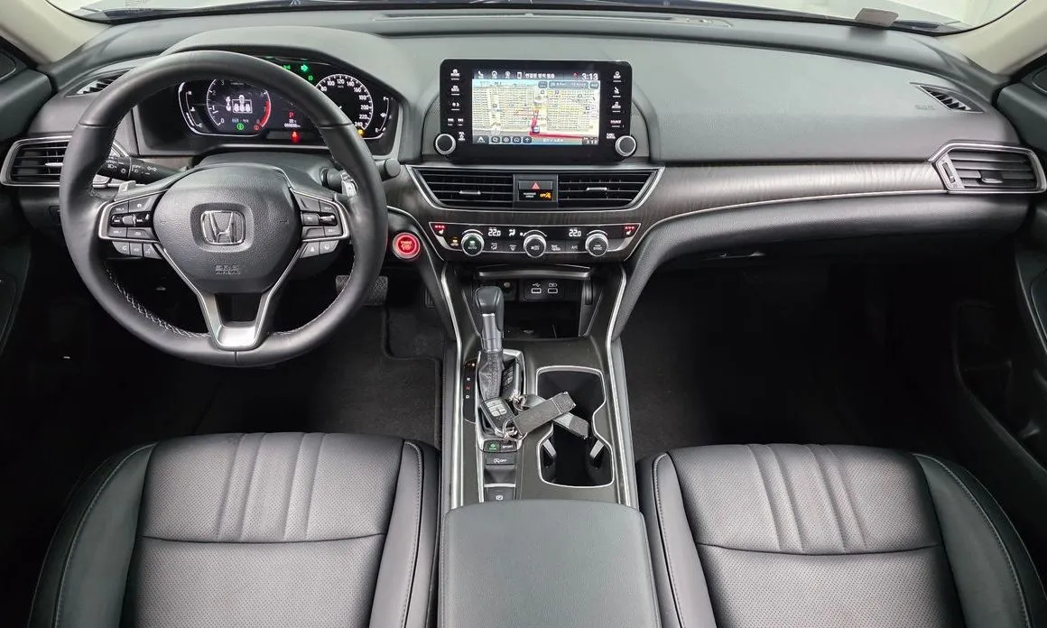 Honda Accord 2022 из KR, фото 10